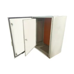 ARMARIO METÁLICO IP65 CON PUERTA INTERIOR